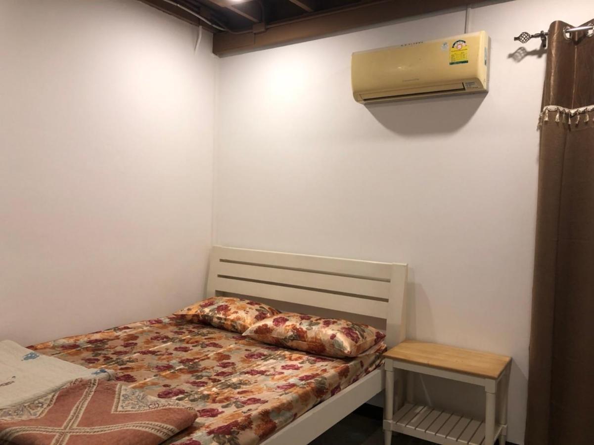 Bluefin Guesthouse Bangkok Eksteriør billede