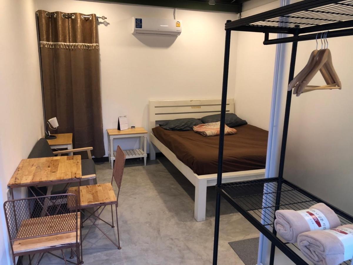 Bluefin Guesthouse Bangkok Eksteriør billede