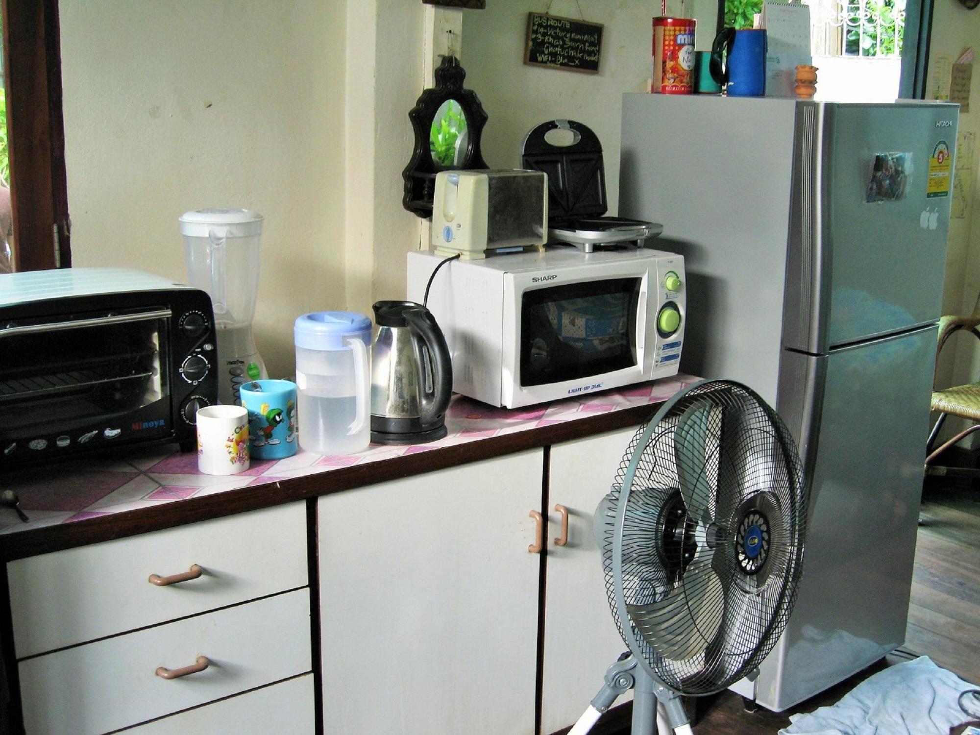 Bluefin Guesthouse Bangkok Eksteriør billede